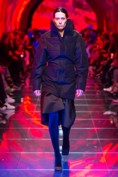 Look 65